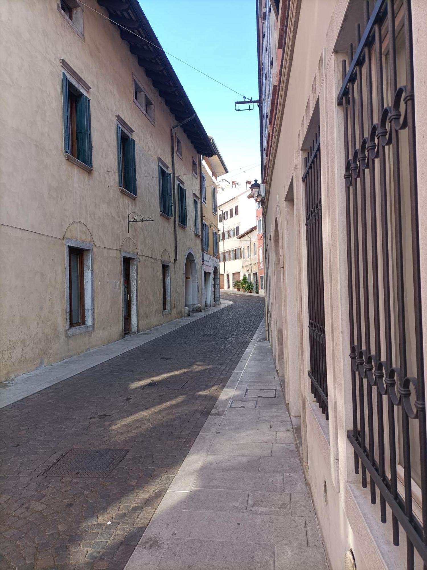 Appartamento Bonbon, Centro Storico Con Parcheggio Gorizia Exterior photo